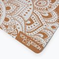 Podložka na jógu Yoga Design Lab Cork 5,5 mm hnědá Mandala White 3