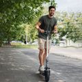 Motus Scooty 10 plus 2022 stříbrný elektrický skútr 13