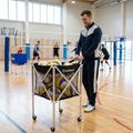 Vozík na volejbalové míče OneTeam Black slot 4