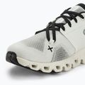 Dámské běžecké boty  On Cloud X 3 white/black 7