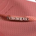 Dámské žabky Havaianas Square Logo Metallic mahogany 12