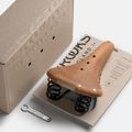 Cyklistické sedlo Brooks England Flyer Softened dark tan 8