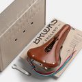 Cyklistické sedlo Brooks England B17 Narrow Carved honey 8