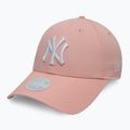 Dámská čepice New Era Female League Essential 9Forty New York Yankees pastel pink