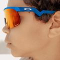 Dětské sluneční brýle Oakley Resistor sky blue/prizm ruby 14