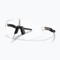 Sluneční brýle Oakley Sutro Lite Sweep matte clear/clear to black iridium photochromic