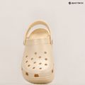 Dámské nazouváky  Crocs Classic Shimmer Platform Clog vanilla 10