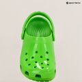 Crocs Classic Neon Highlighter Clog Dětské žabky se zeleným slizem 13