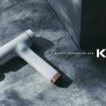 SYNCA Kitta Gun saténový béžový masážní přístroj 16