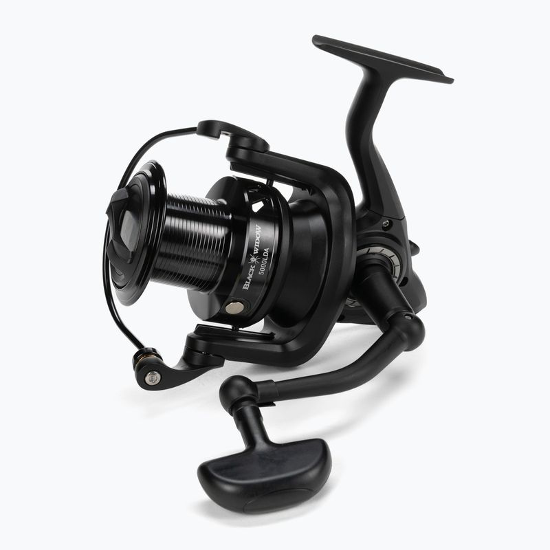 Kaprový naviják Daiwa Black Widow černý 10155-550 3