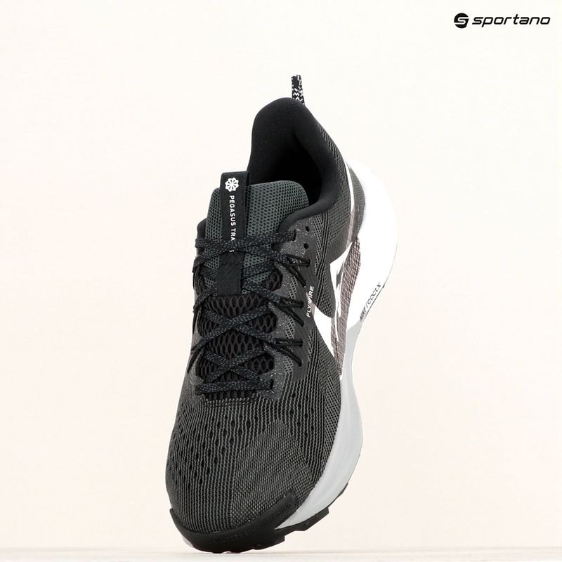 Běžecké boty Nike Pegasus Trail 5 black/anthracite/wolf grey/white 9