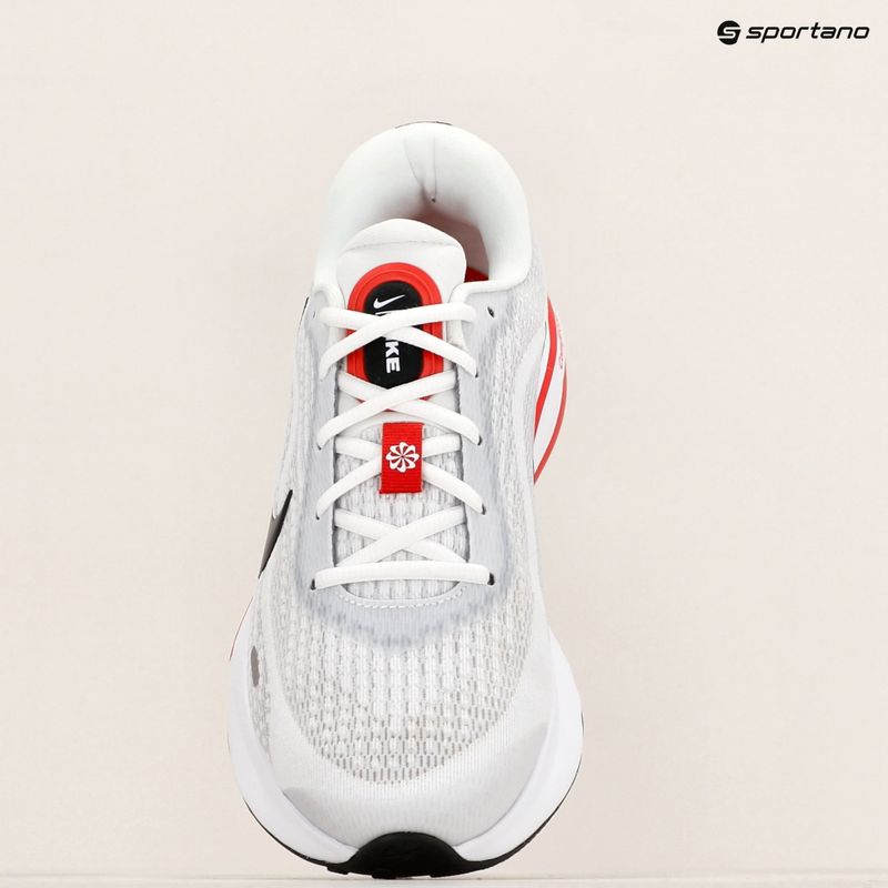 Pánské běžecké boty Nike Journey Run white/fire red/cement grey/black 9