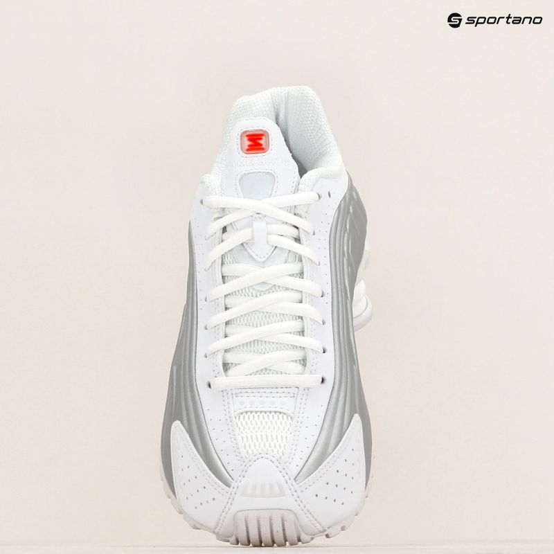 Dámské boty Nike Shox R4 white/metalsilver/max orange 9