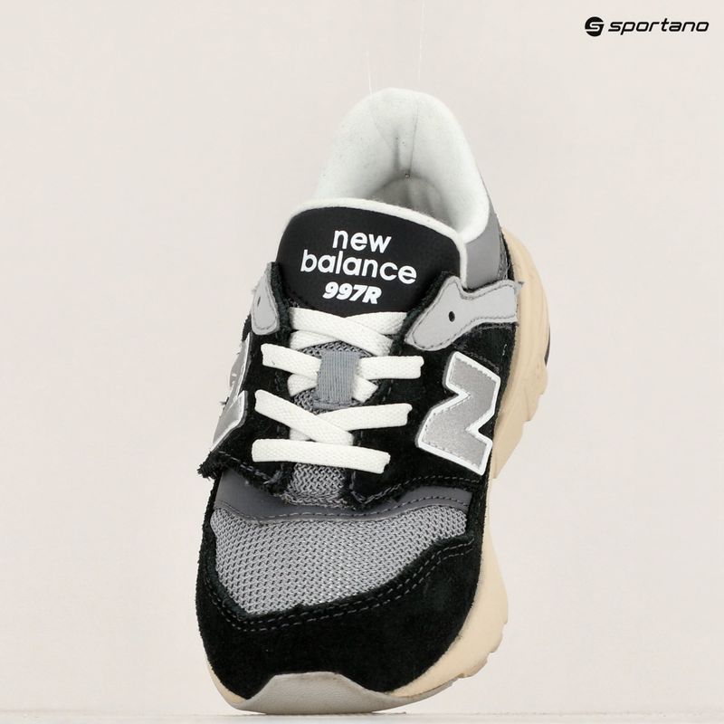 Dětské boty New Balance 997's Hook & Loop V1 black 9