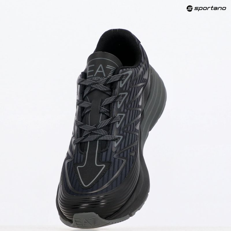 Boty EA7 Emporio Armani Crusher Distance Trail triple black  11