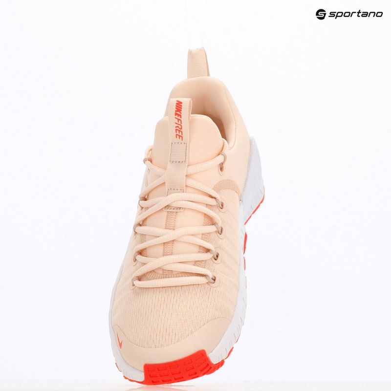 Dámské tréninkové boty Nike Free Metcon 6 guava ice / light wild mango / white 9