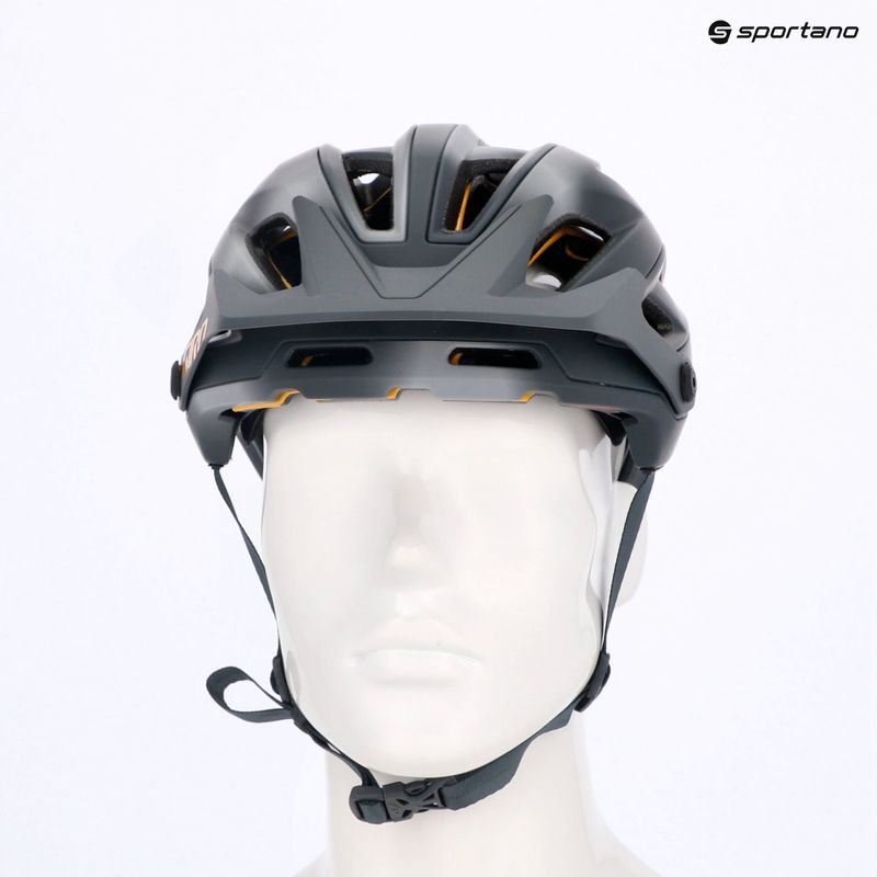 Cyklistická přilba Giro Merit Spherical MIPS matte dark shark dune 8