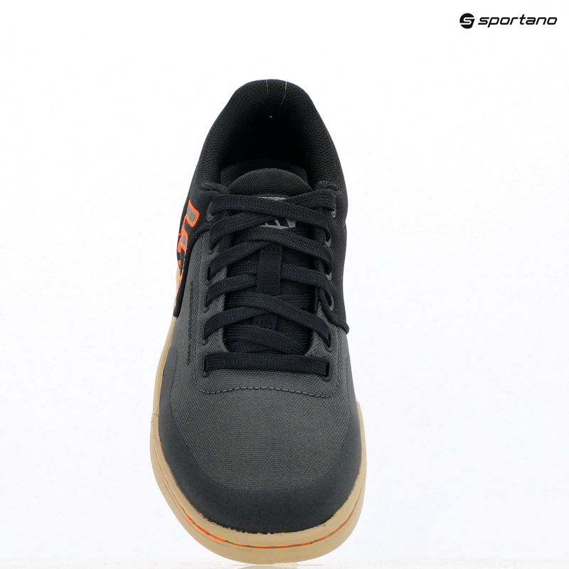 Dámské cyklistické boty Adidas FIVE TEN Freerider Pro Canvas W grey six/grey four/impact orange  20