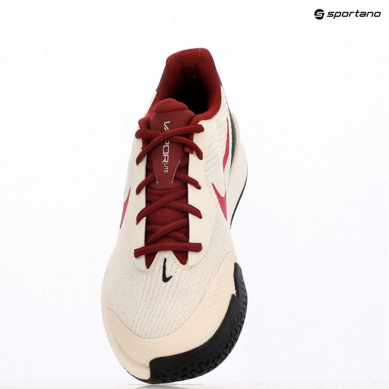 Dámské tenisové boty Nike Vapor Lite 3 pale ivory / rush pink / sail / team red 9