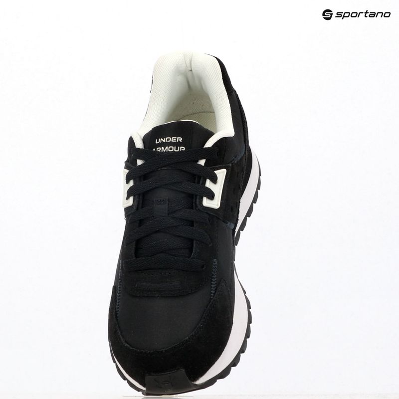 Pánské tréninkové boty Under Armour Essential Runner black/white/blach 9