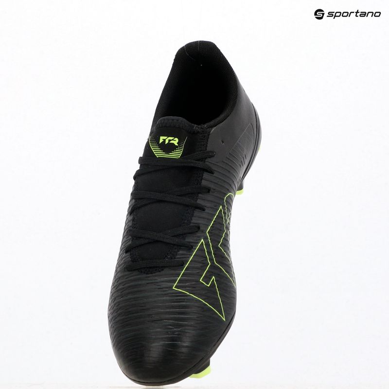 Pánské kopačky PUMA Future 8 Play FG/AG puma black/fizzy light/green terrain 9