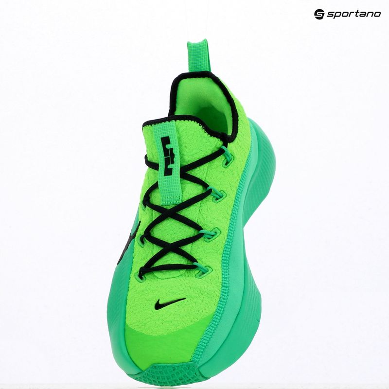 Pánské tréninkové boty Nike LeBron TR 1 green strike/fir/green shock 17
