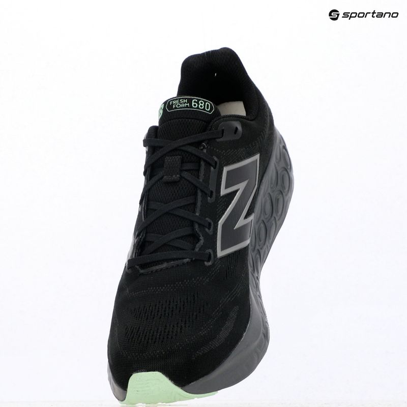 Pánské běžecké boty New Balance Fresh Foam 680 v8 black 9
