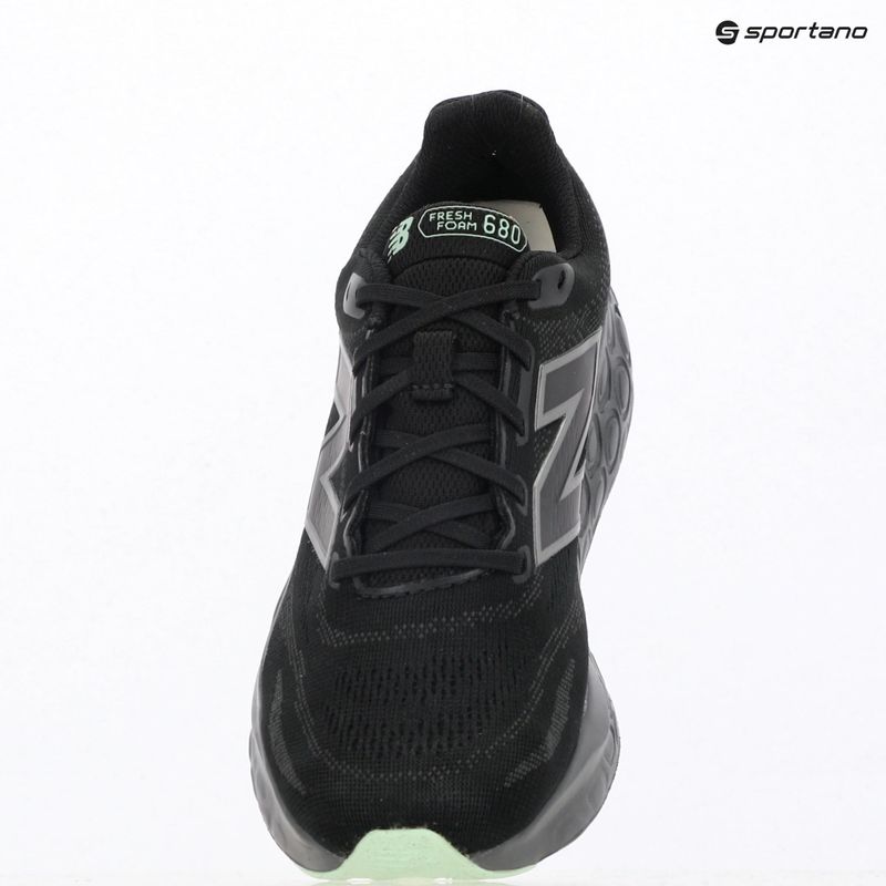 Dámské běžecké boty New Balance Fresh Foam 680 v8 black 9