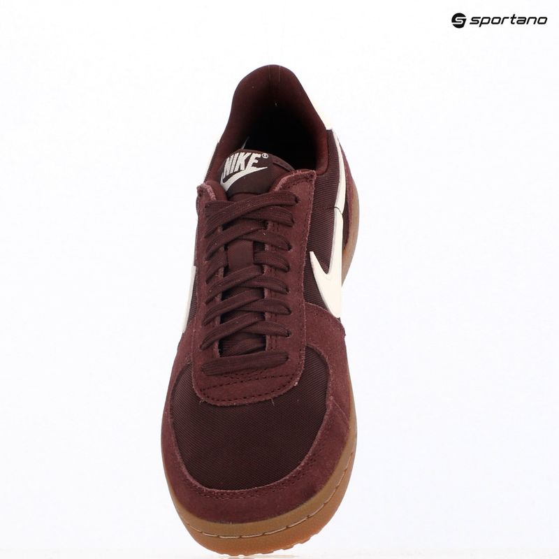 Dámské boty Nike Field General burgundy crush/gum dark brown/sail 11
