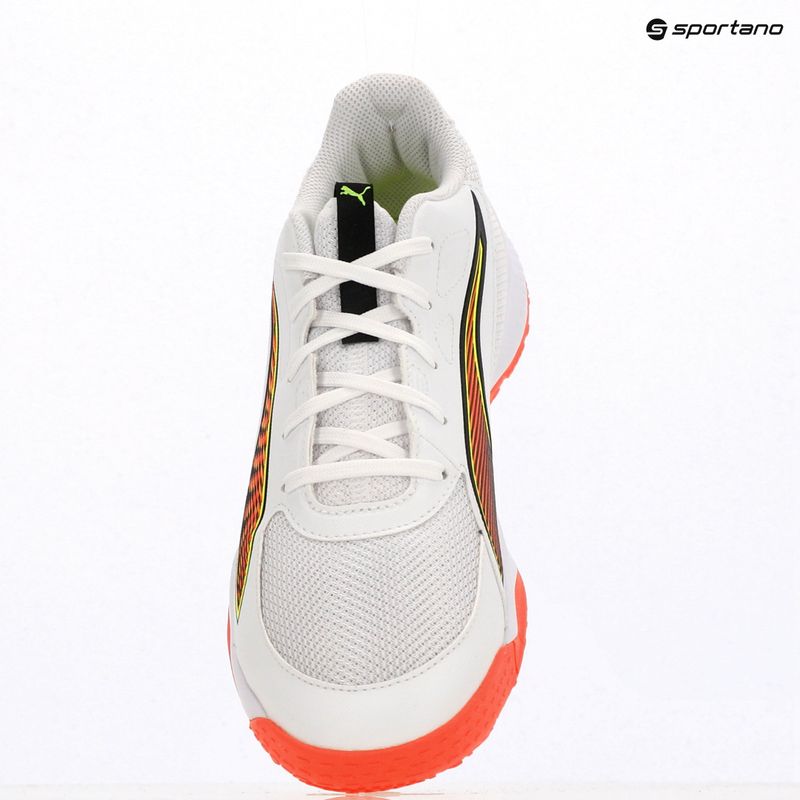 Dětské boty na házenou PUMA Accelerate 4 Game On Jr puma white/glowing red/ultra blue 16