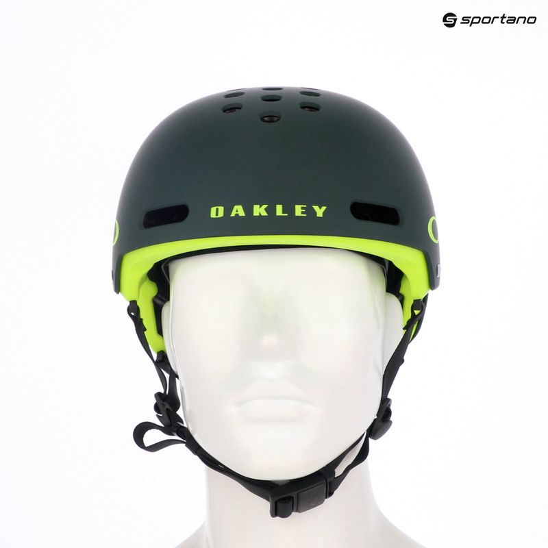 Cyklistická přilba Oakley Street1 EU matte hunter green/retina burn 7