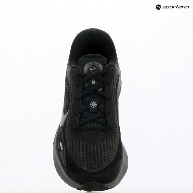 Pánské běžecké boty NikeJourney Run black/medium ash/smoke grey 12