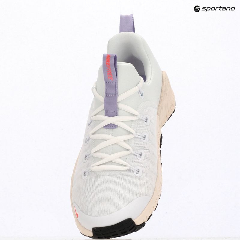 Dámské tréninkové boty Nike Free Metcon 6 white/violet mist/chalk/hot lava 11