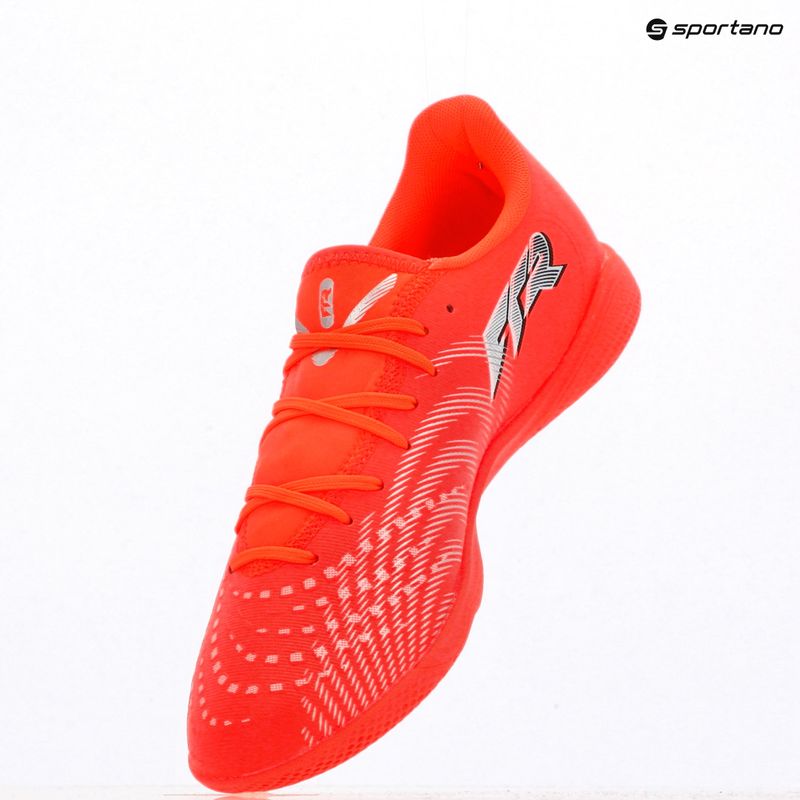 Kopačky PUMA Future 9 Play IT glowing red/puma white/puma black/puma silver 9