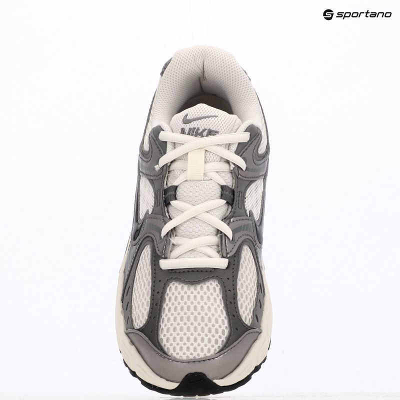 Boty Nike V5 RNR phantom/pencil point/black 11