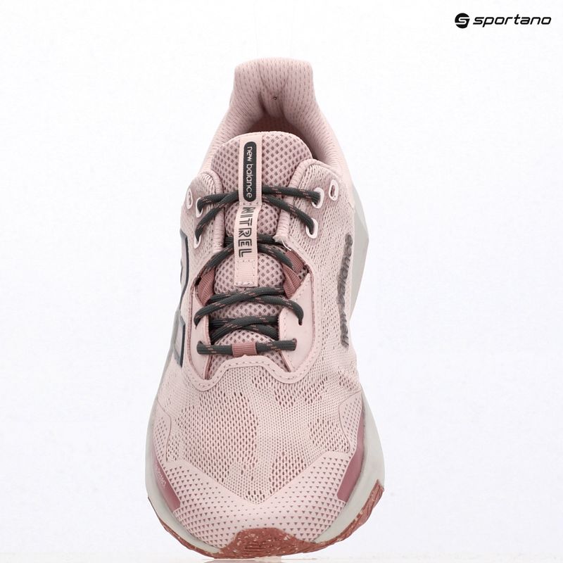 Dámské běžecké boty New Balance Dynasoft Nitrel V6 stone pink/rosewood/grey matter 9