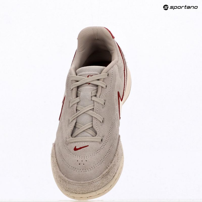 Dětské kopačky Nike Tiempo Streetgato Premium Jr moon particle/team red/chalk 7