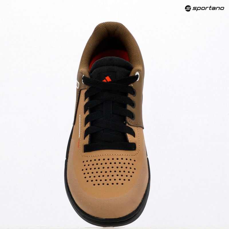 Pánské cyklistické boty na platformě adidas FIVE TEN Freerider Pro cardboard/off white/core black 9