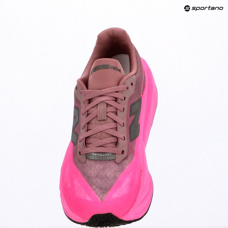 Pánské běžecké boty  New Balance FuelCell Rebel V5 pink heat/rosewood 12
