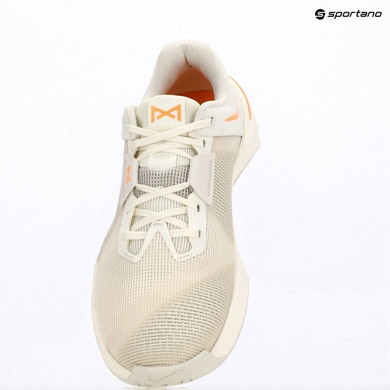 Dámské tréninkové boty Nike Metcon 10 sail/phantom/ice peach/orange pulse 10