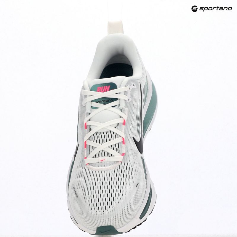 Pánské běžecké boty Nike Vomero 18 white/mineral slate/mineral/black 14