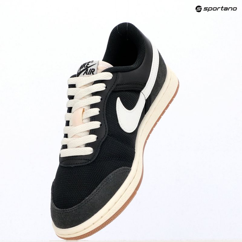 Buty damskie  Nike Air Jordan Skyline Low black/sail/gum med brown/summit white 9