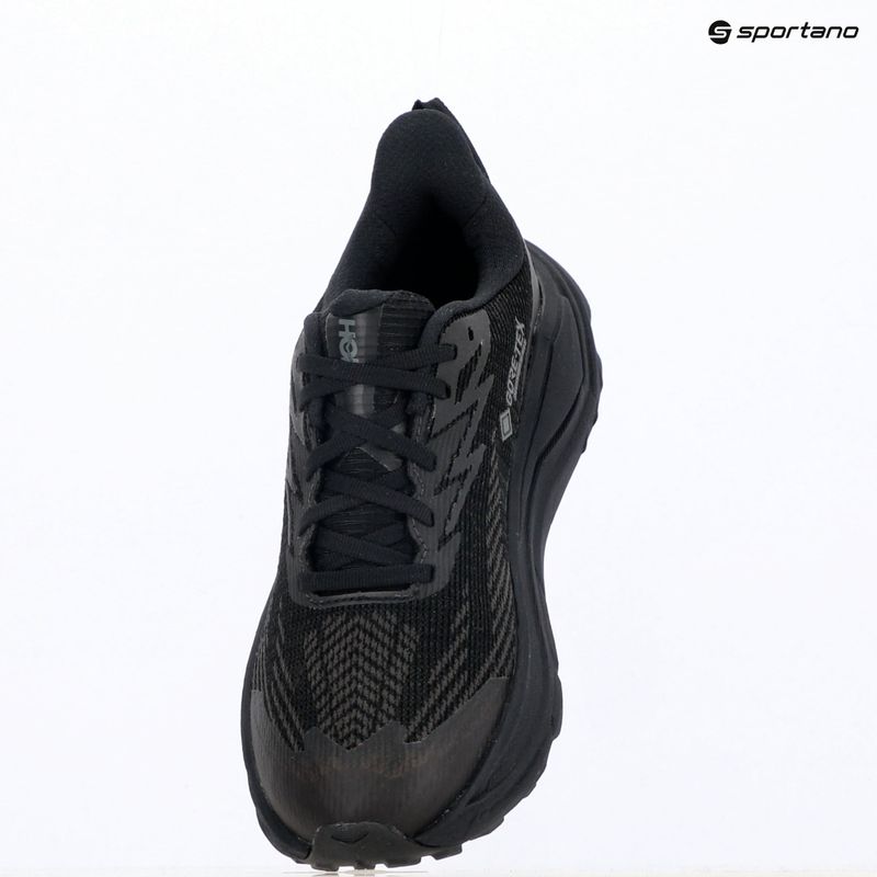 Dámské běžecké boty HOKA Challenger 8 GTX black/carbon black 10