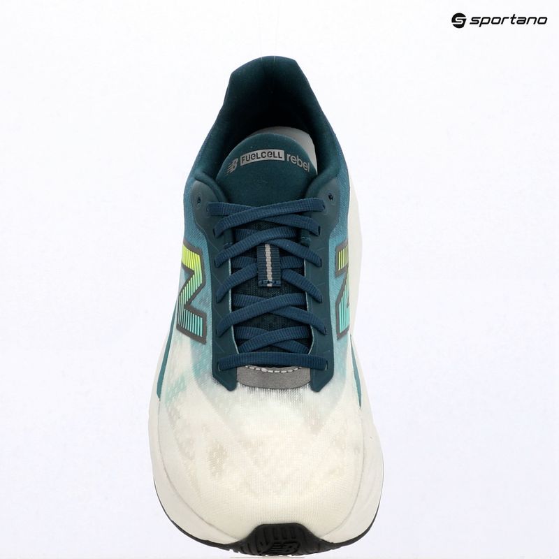 Pánské běžecké boty  New Balance FuelCell Rebel V5 medusa green/faded teal 19