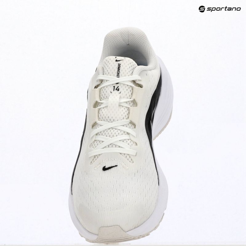 Pánské běžecké boty Nike Downshifter 14 summit white/black/white/metallic silver 13