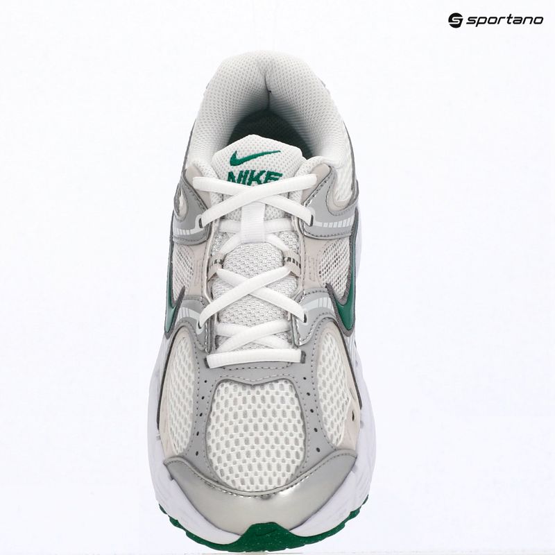 Boty Nike V5 RNR whitevast grey/malachite 14