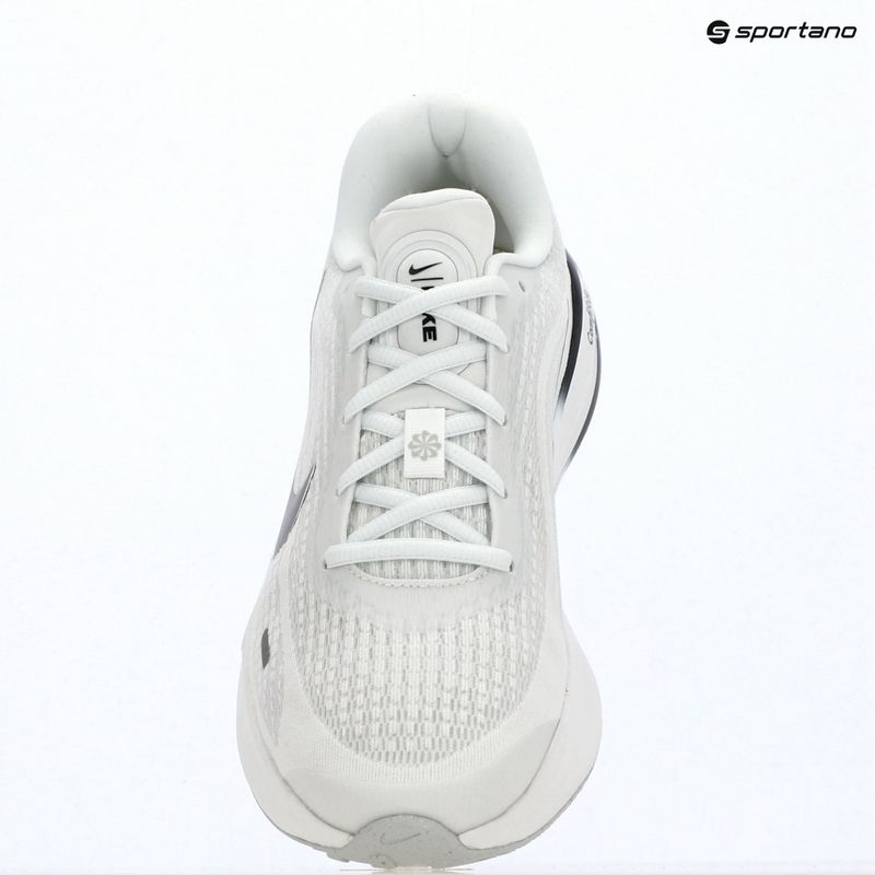 Pánské běžecké boty Nike Journey Run summit white/black/white/metallic silver 14