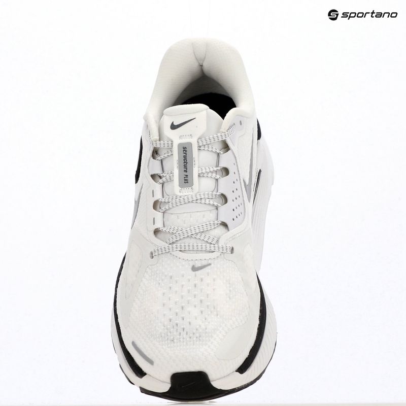 Pánské běžecké boty Nike Structure Plus summit white/metallic silver-black 14