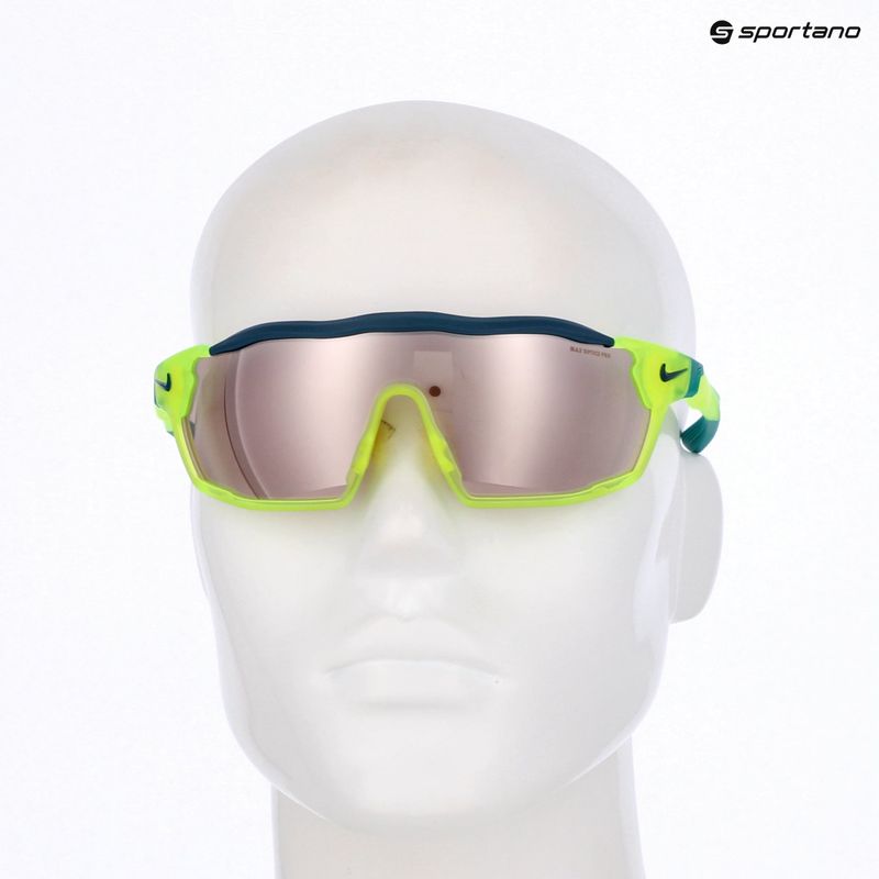 Sluneční brýle Nike Show X Rush matte volt/chrome mirror 9