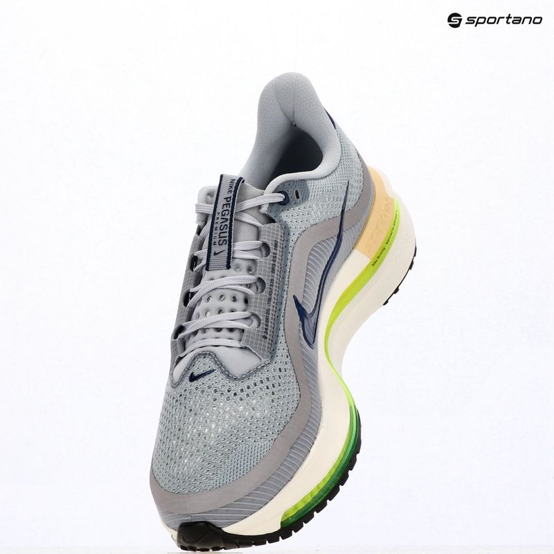 Pánské běžecké boty Nike Pegasus Premium wolf grey/pewter/sail/midnight navy 17